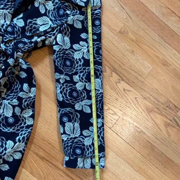 Perfect fall jacket! - Picture 7 of 8